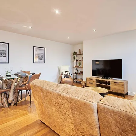 Host & - Number One Carlill Appartement