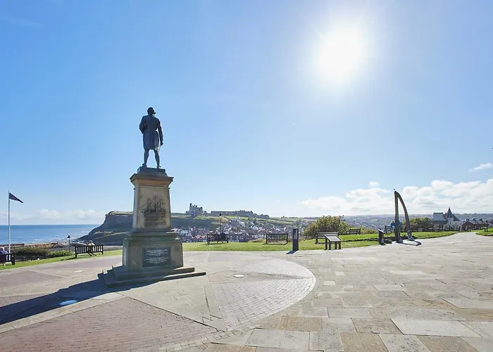 Host & - Number One Carlill Appartement Whitby