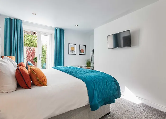 Host & - Number One Carlill